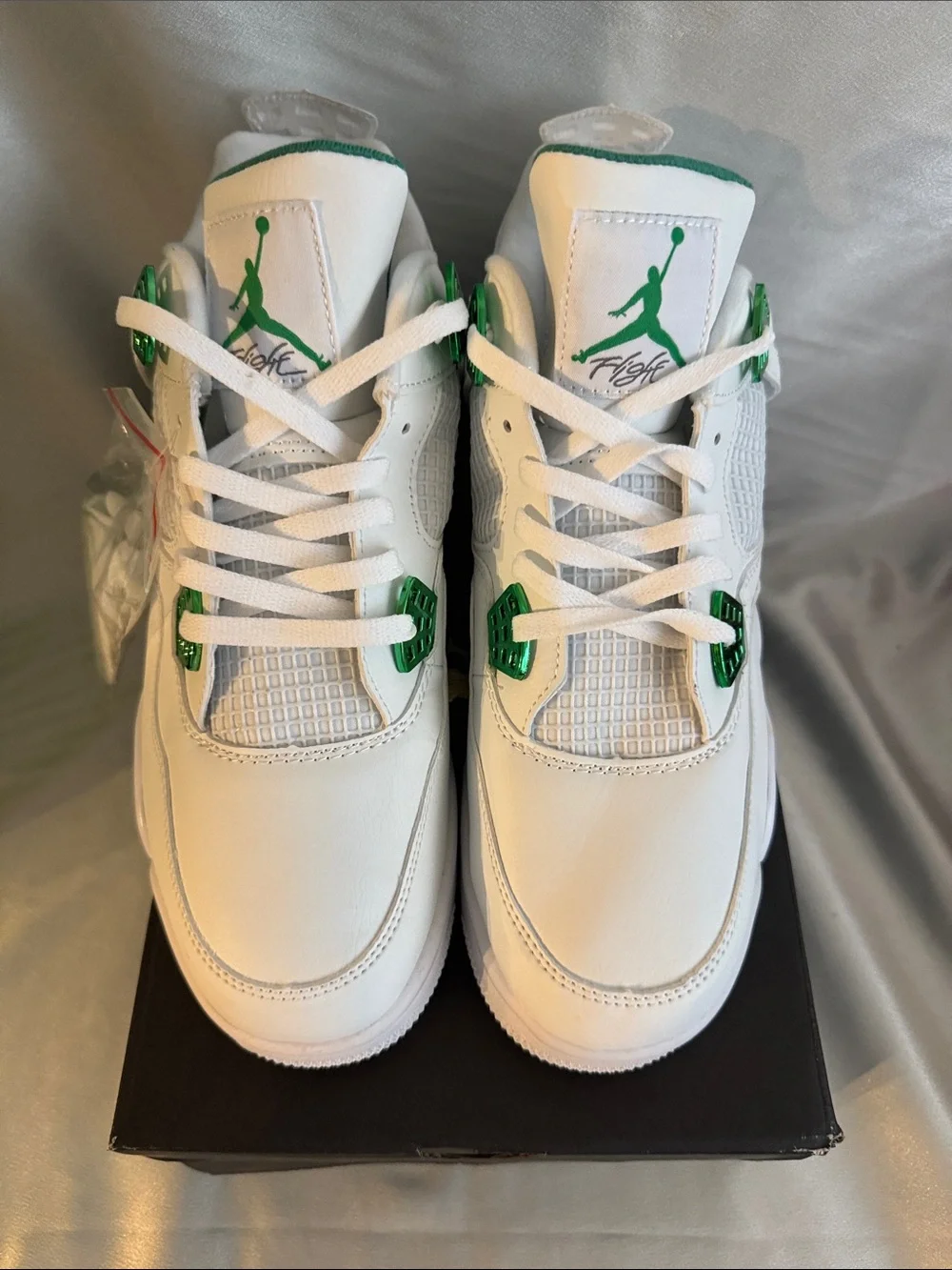 New! Air Jordan 4 Retro 